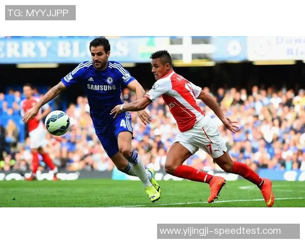 欧联杯冷门对决阿森纳与切尔西激战成平局帽子戏法引发全场热议