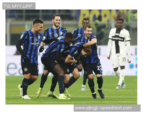 国米与巴萨友谊赛激战连连红牌事件引发全场热议与争论